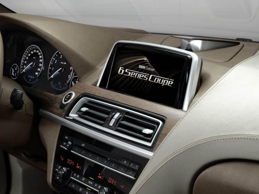  BMW 6-Series Coupe Concept 2010 года  (фото 20 из 44)